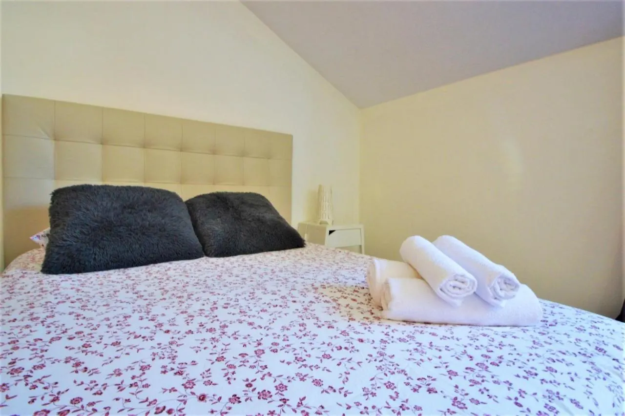 Excepcional Duplex Al Lado De La Playa Y Con Vistas Al Mar Apartamento Benalmádena